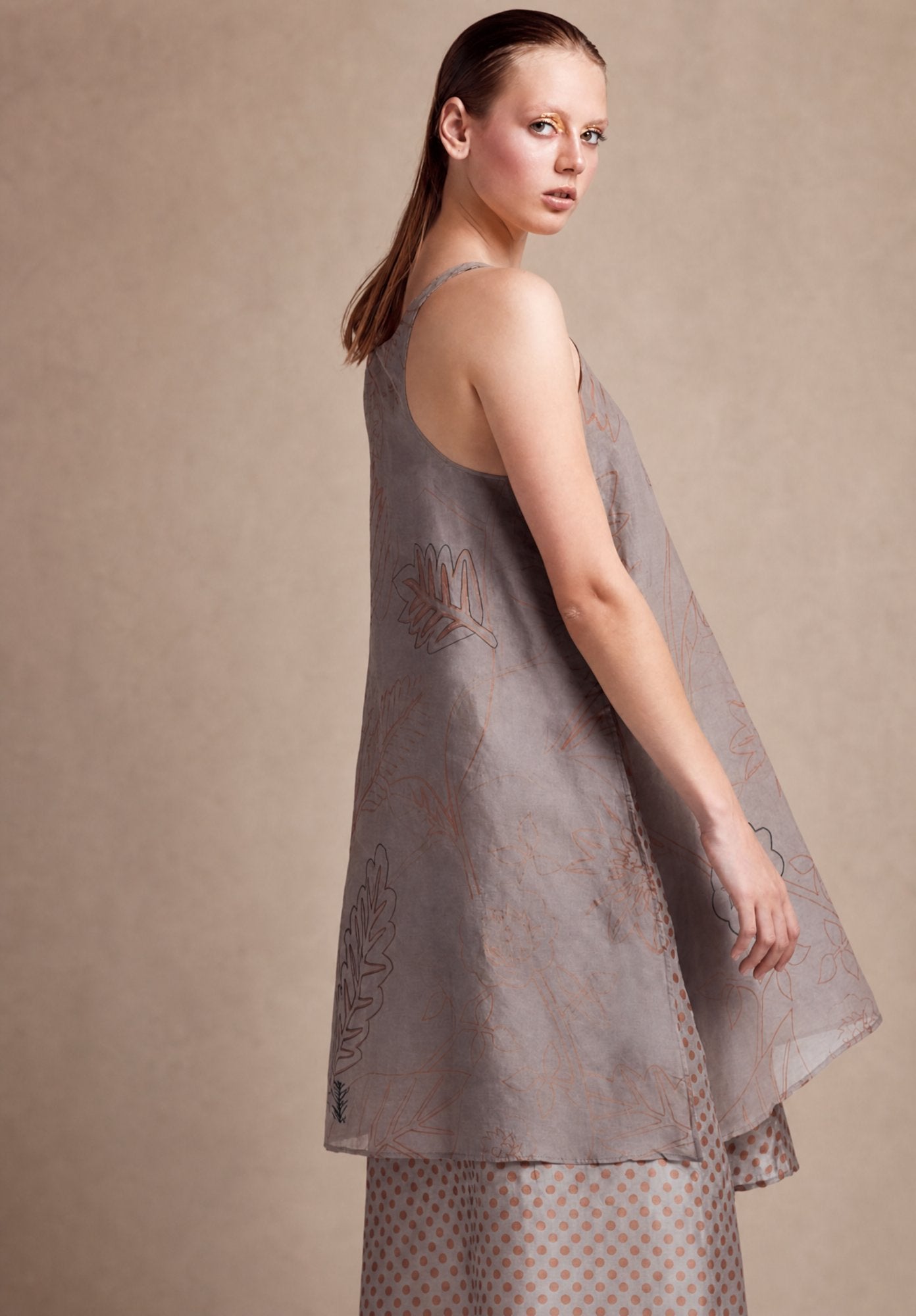 Dress Long Cape Fog
