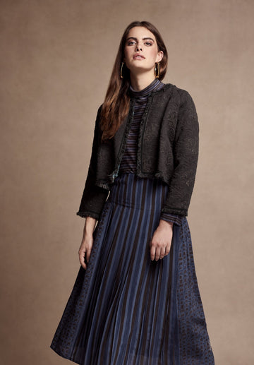 Skirt Multipleats Bolded Stripes & Drops
