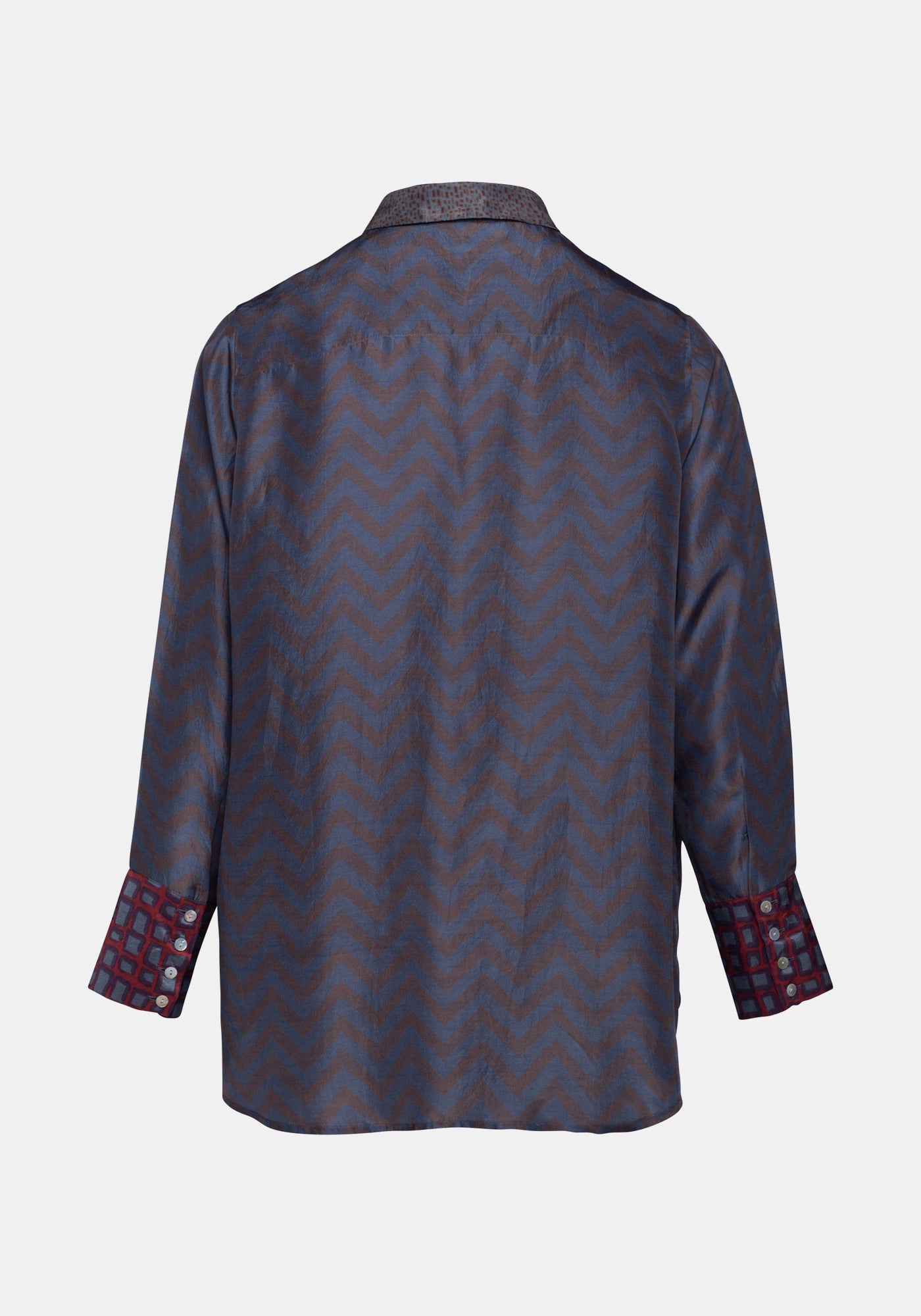 Shirt Simple Waves
