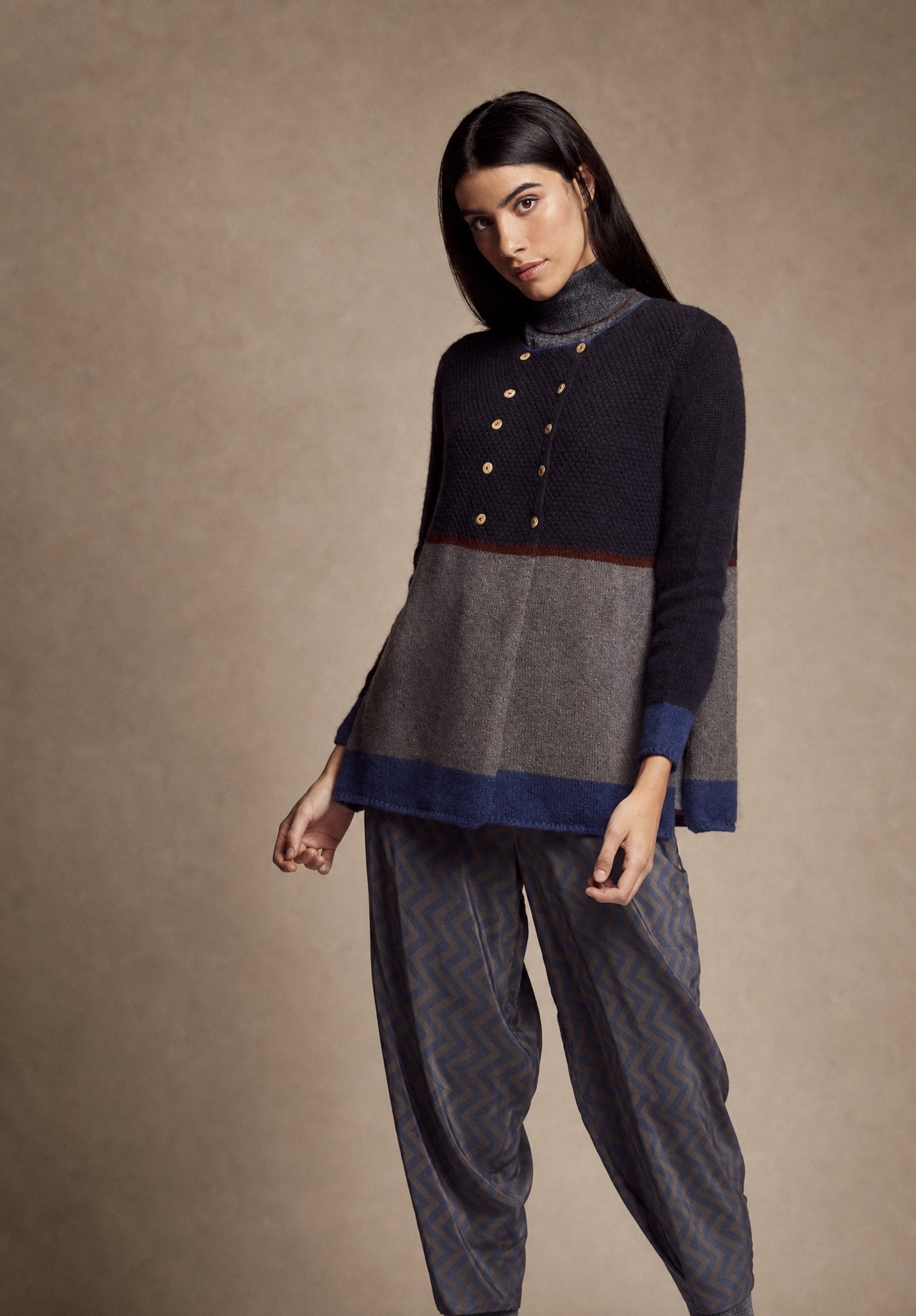 Trousers Oriental Waves