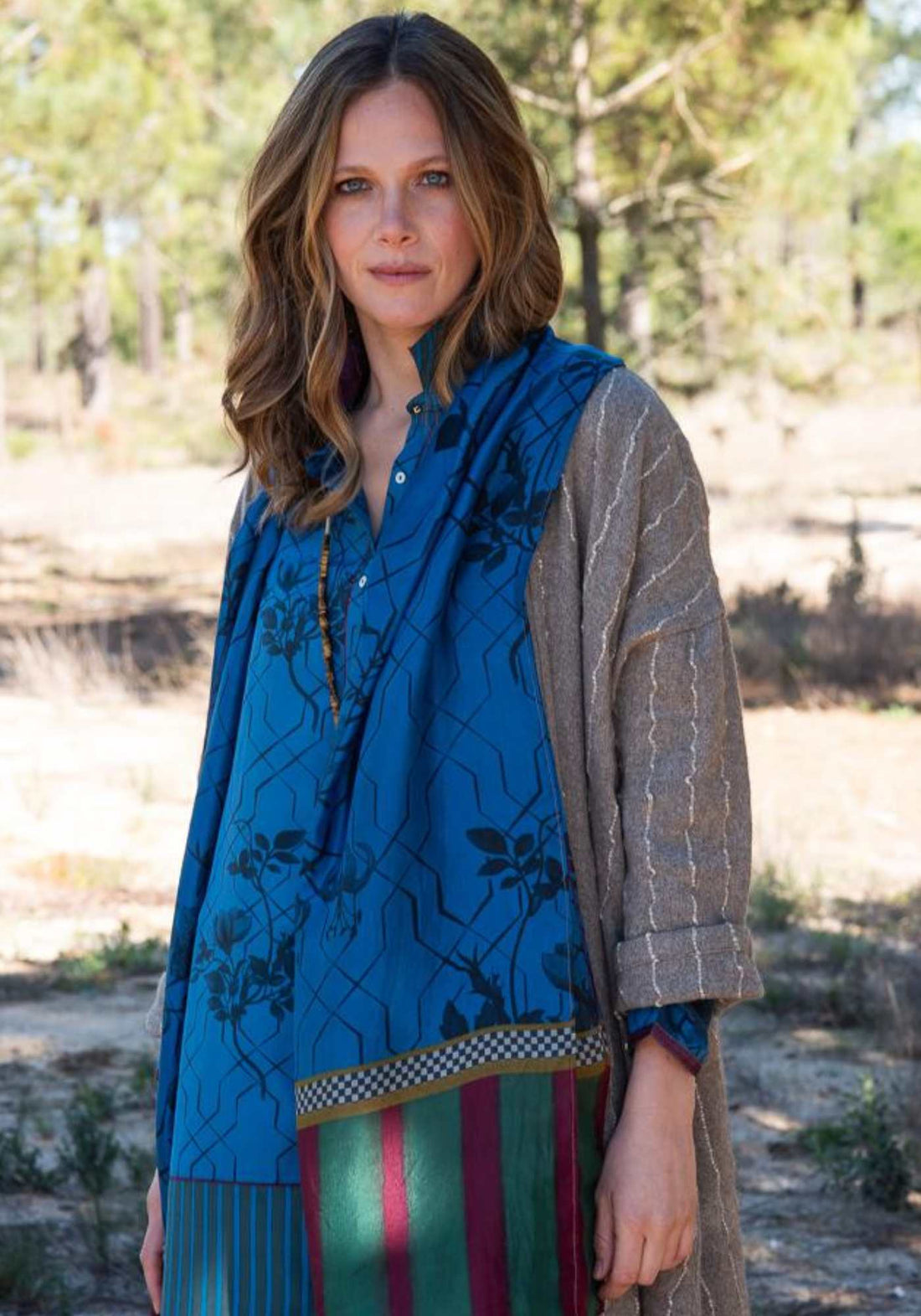 Xalé de Seda Taj Flowers and Stripes