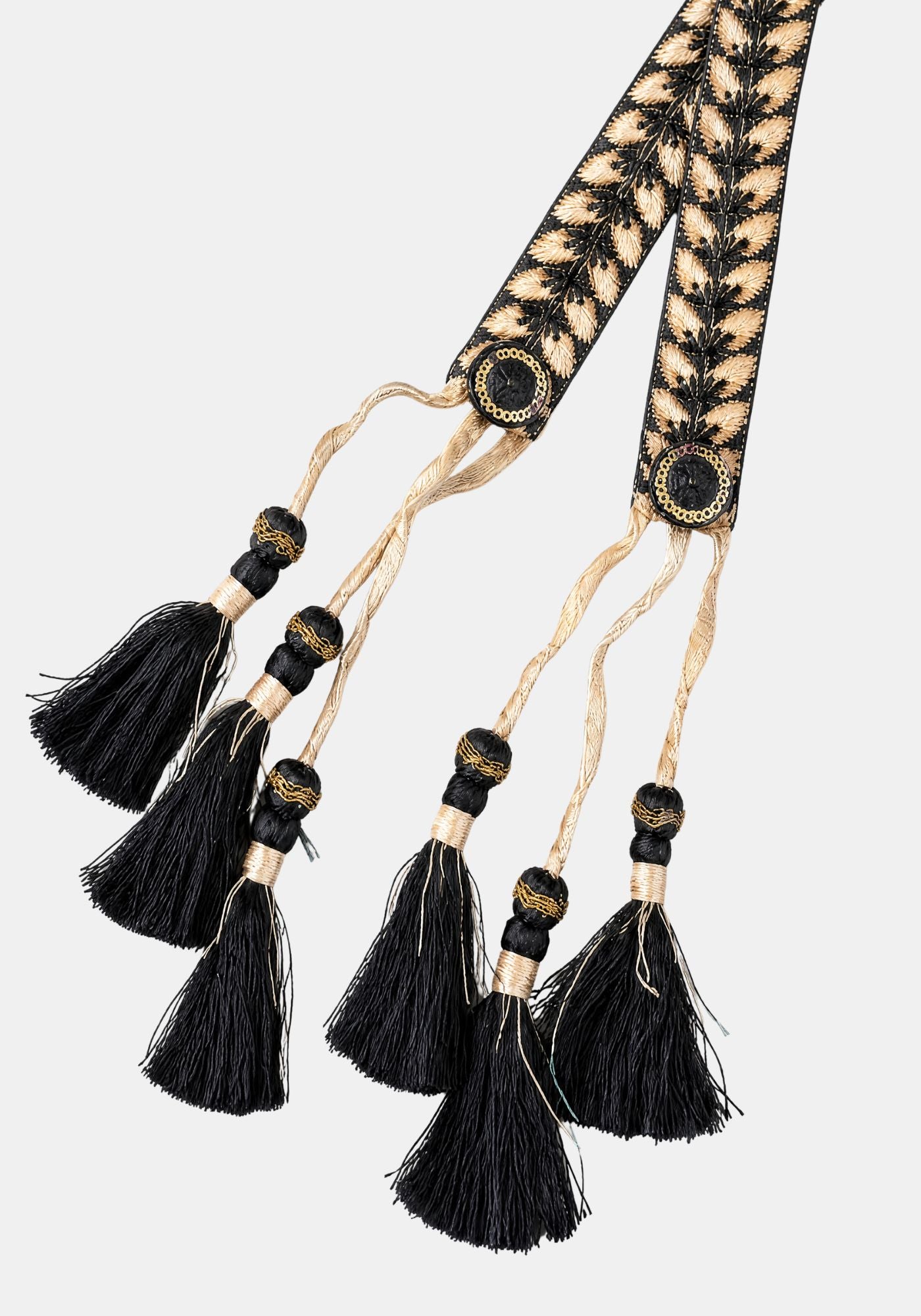 Belt Flowers lace & Tussels Black
