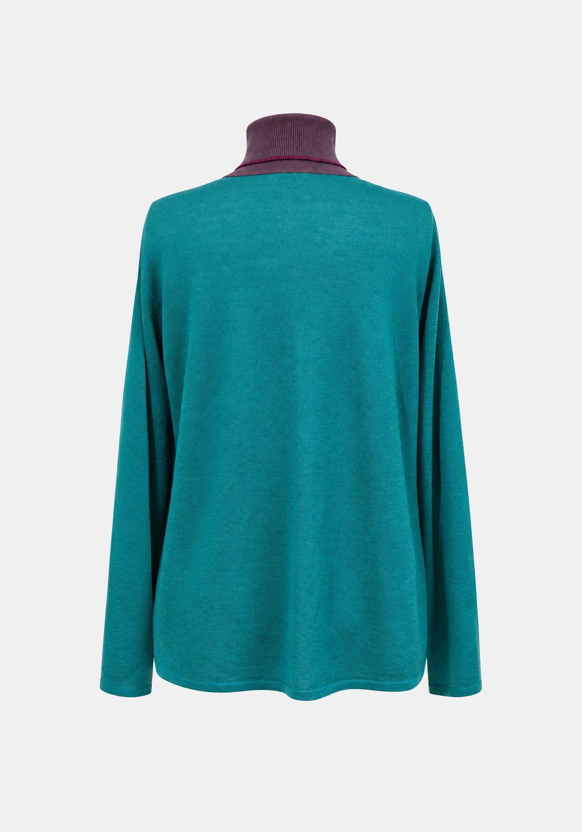 Top Key Turtle Neck – Dusty Jade, back view | Traces of Me
