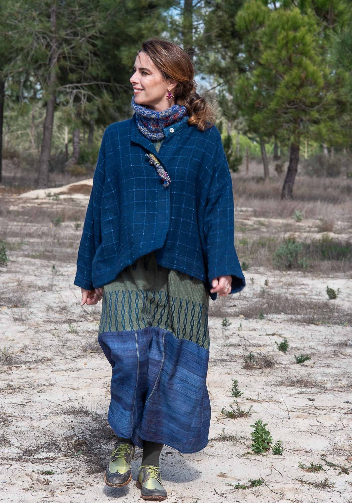 Casaco Ailko Hemp Checks Navy – yak lã-mistura de seda, vista alternativa | Traces of Me