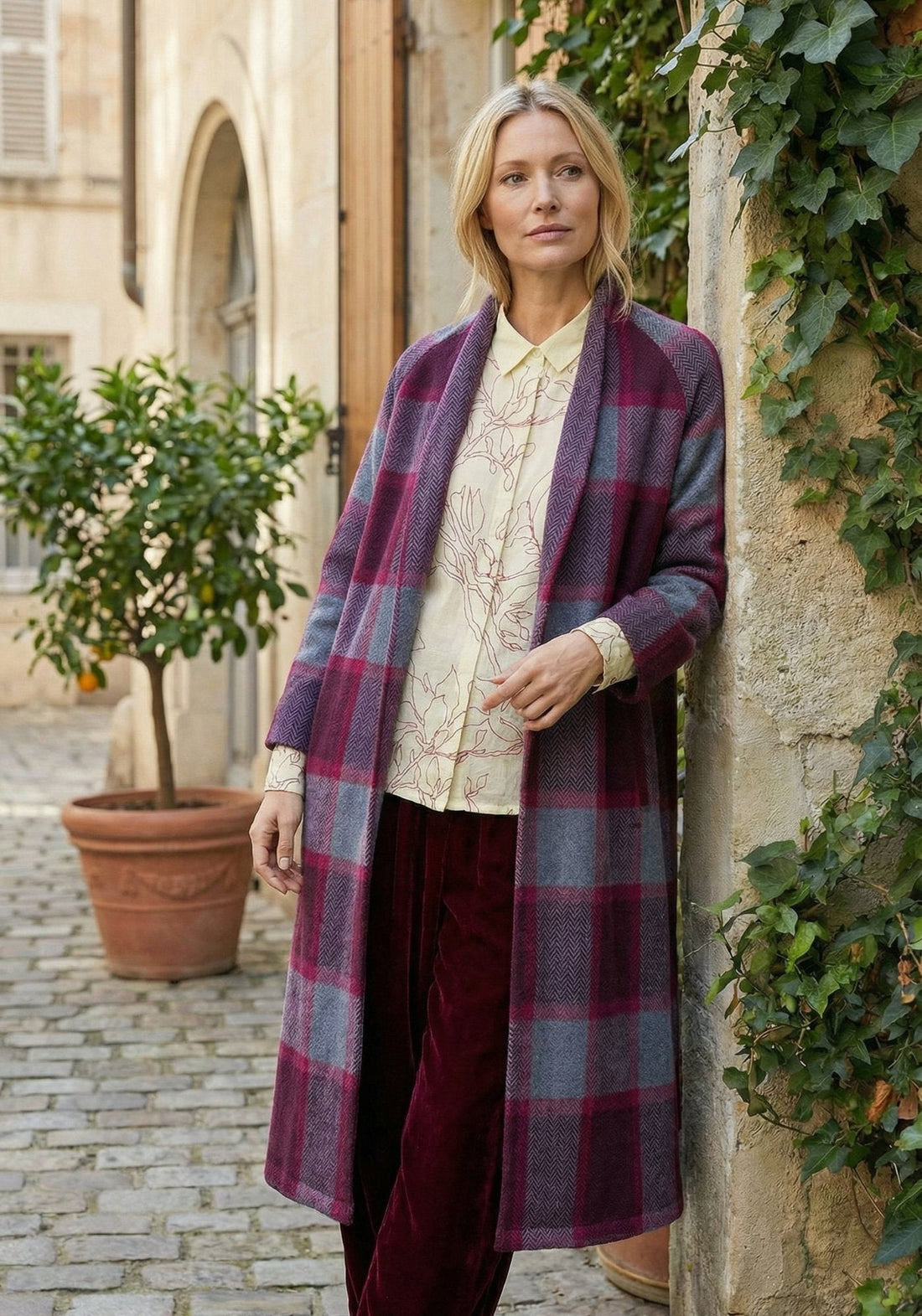 Coat Cudd Tartan Bordeaux - Traces of Me