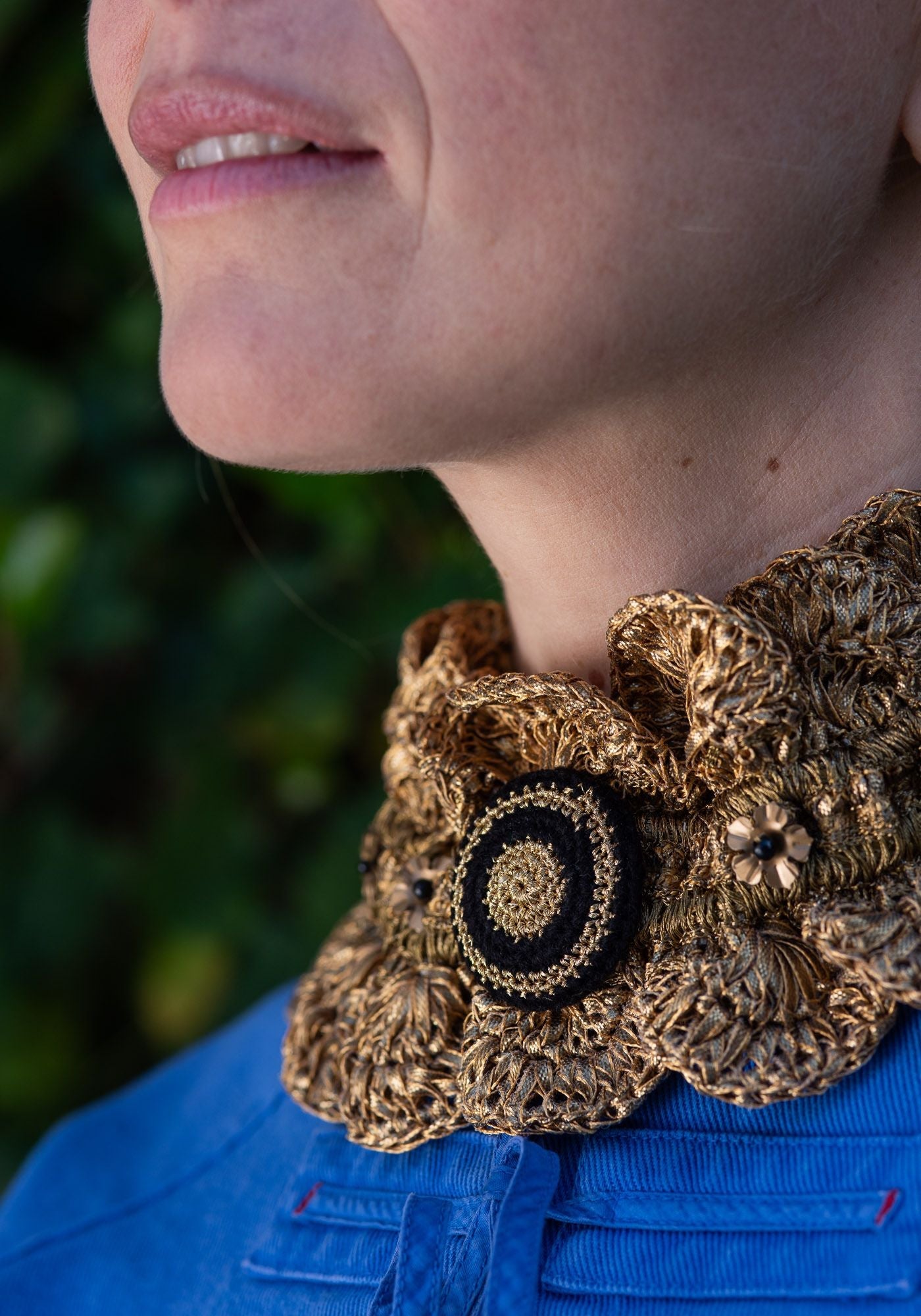 Collar Gold Lace 3 Buttons - Traces of Me