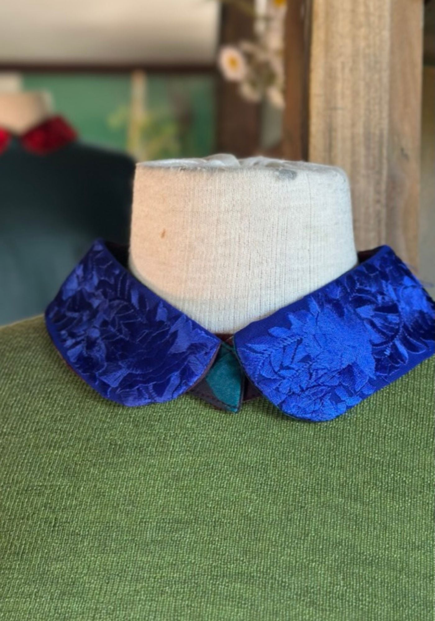 Collar Peter Pan Roses - Traces of Me