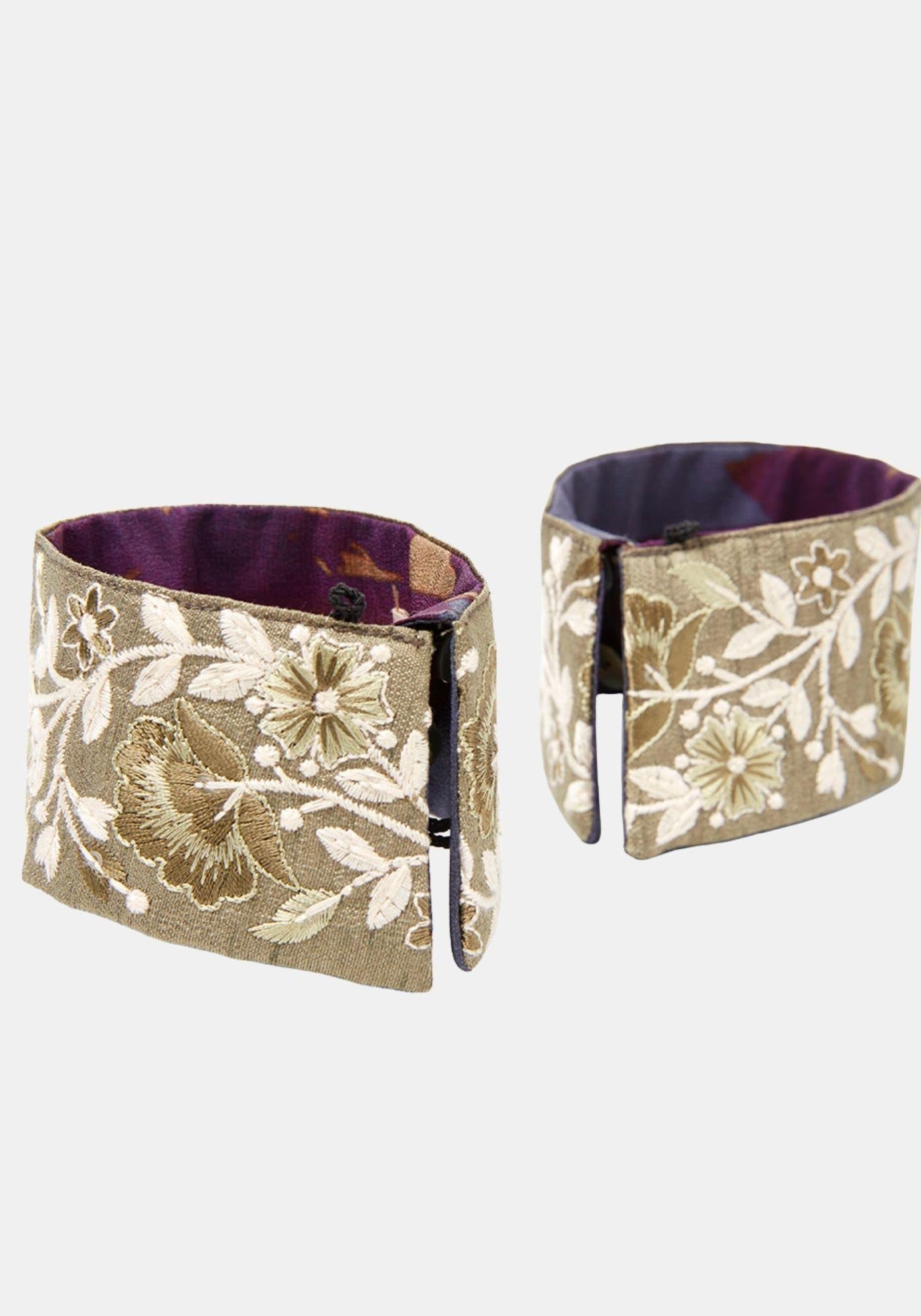 Cuffs Classic Embroidered Lace Flowers & Sequins - Traces of Me