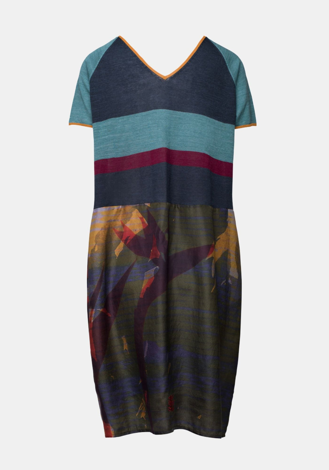 Dress Poppy V Neck Oasis - Traces of Me