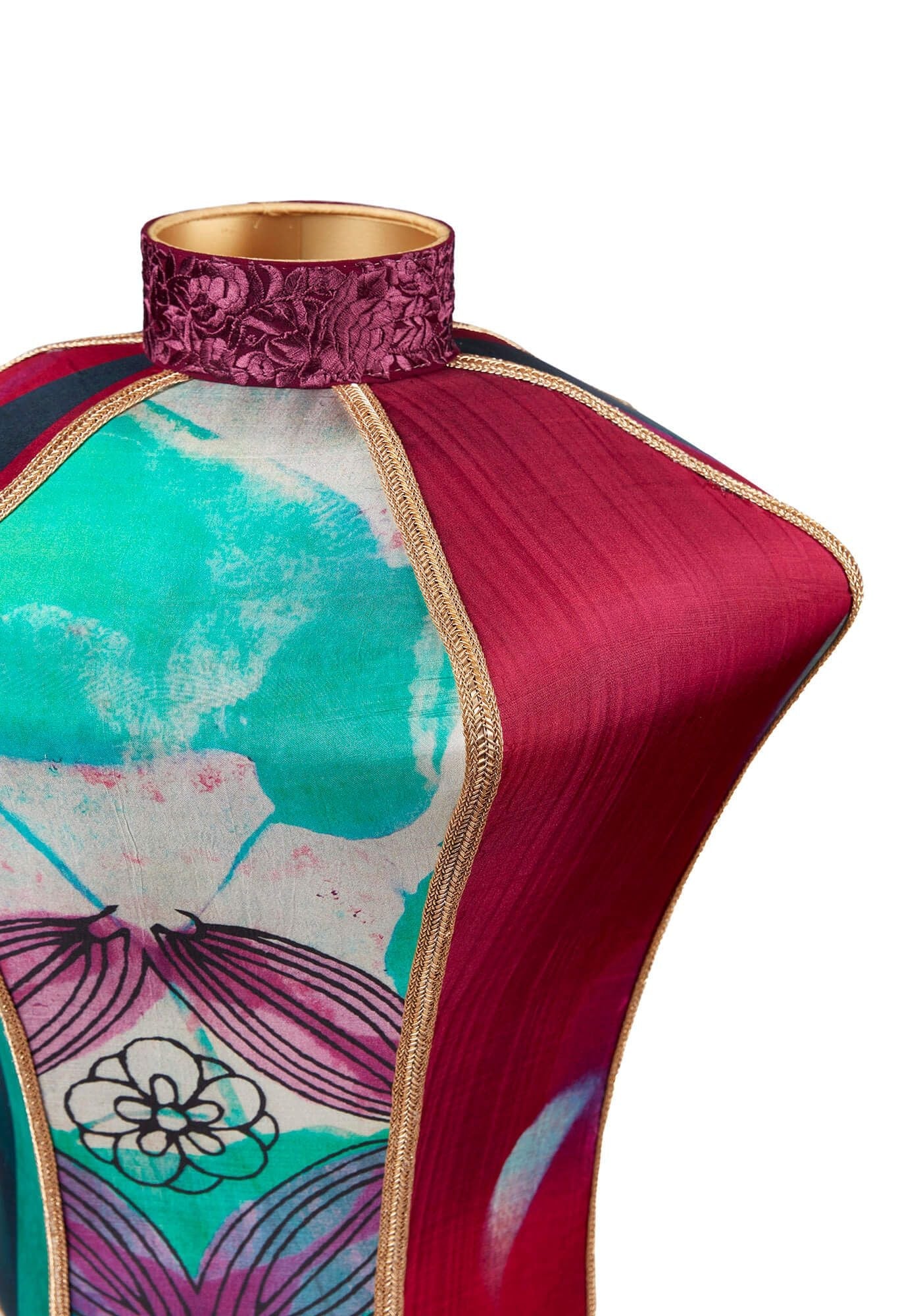 Lamp Skardu Medium Silk Camelia Leaves - Traces of Me