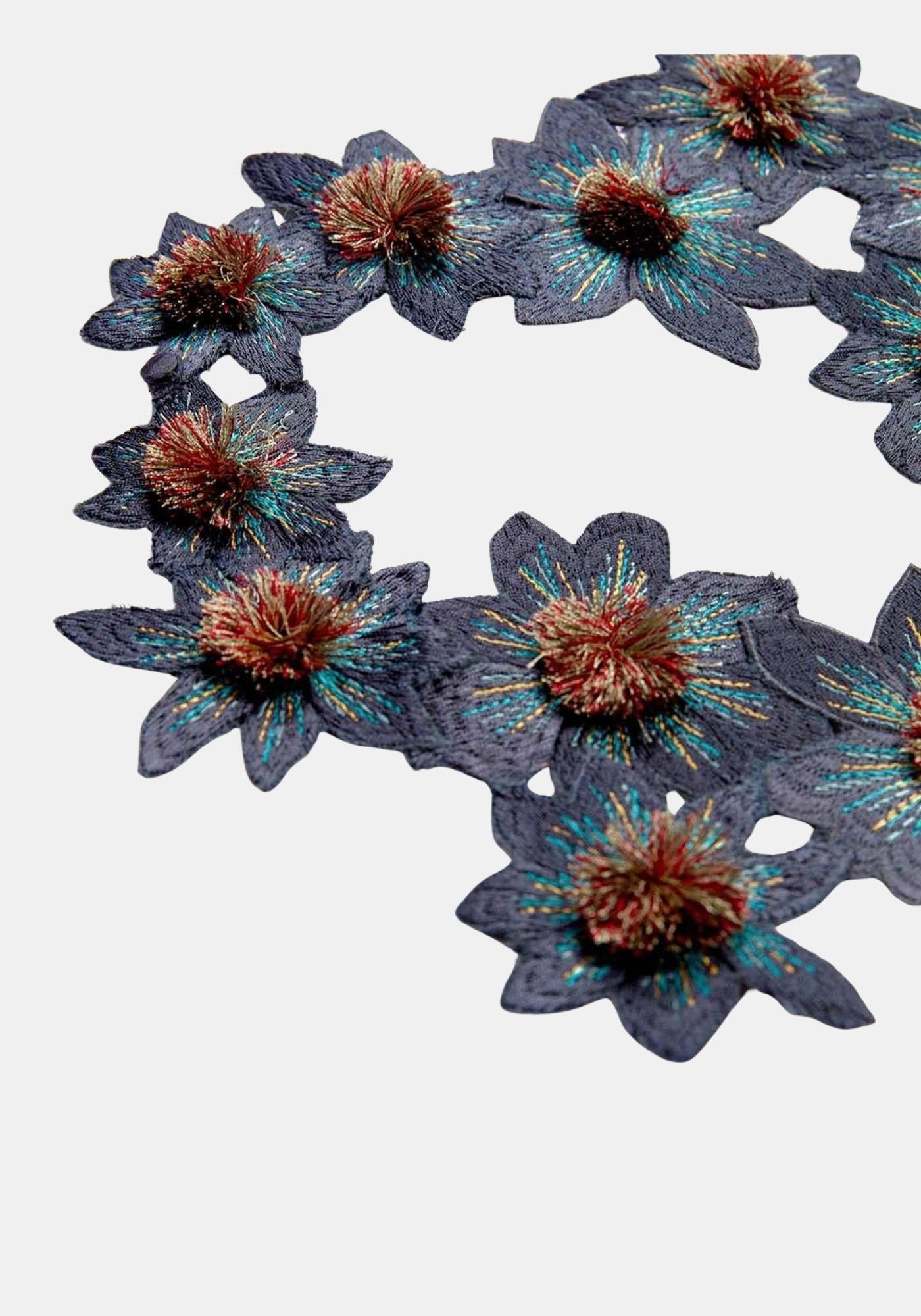 Necklace Flowers Daisy - Traces of Me