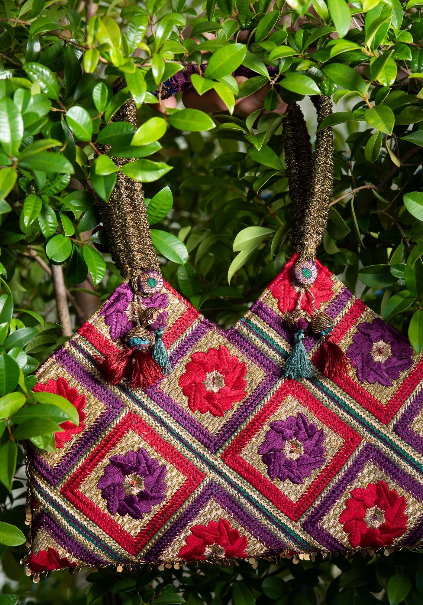 Purse Flowers Lace - Traces of Me