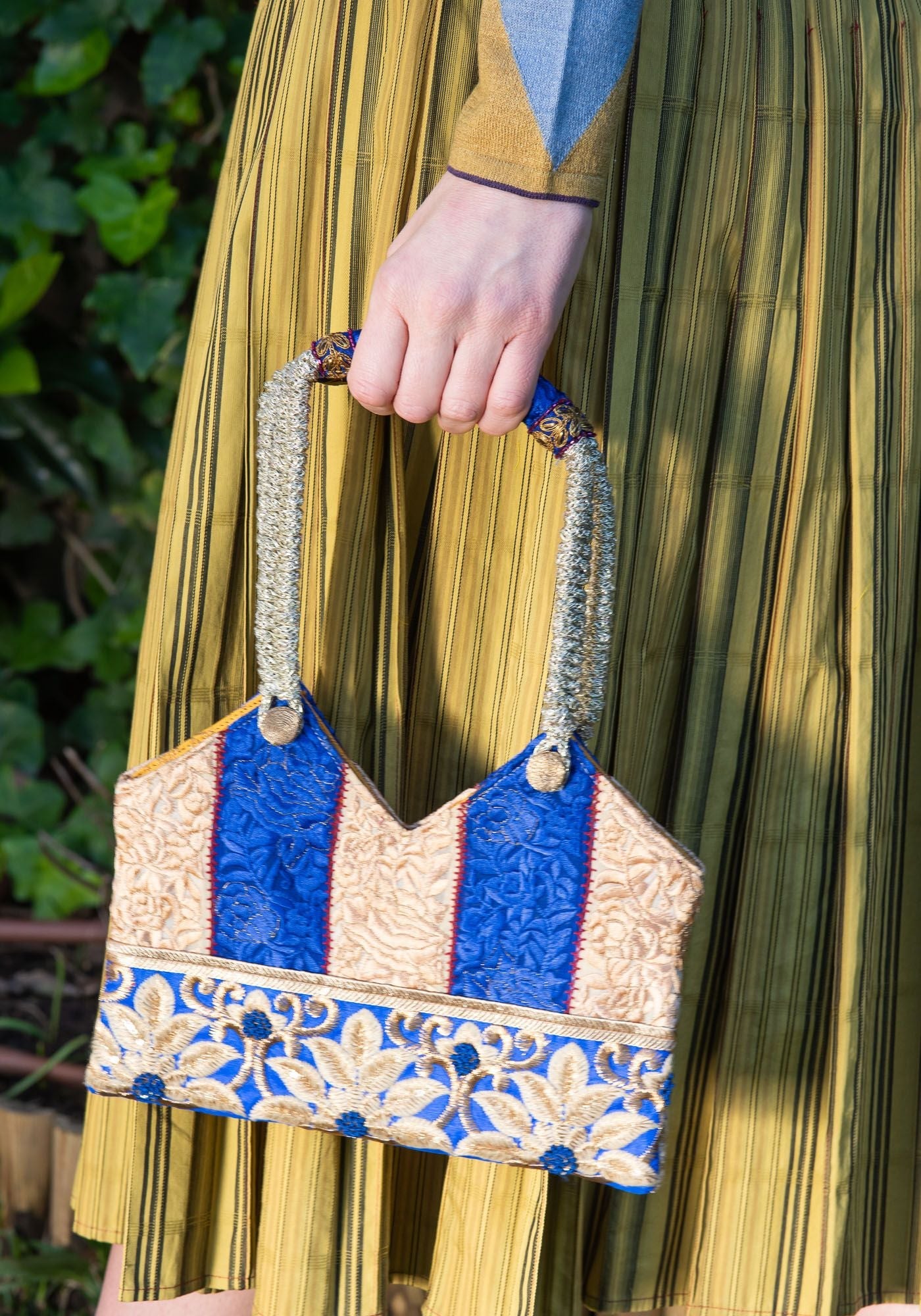 Purse Flowers Lace Dazling Blue - Traces of Me