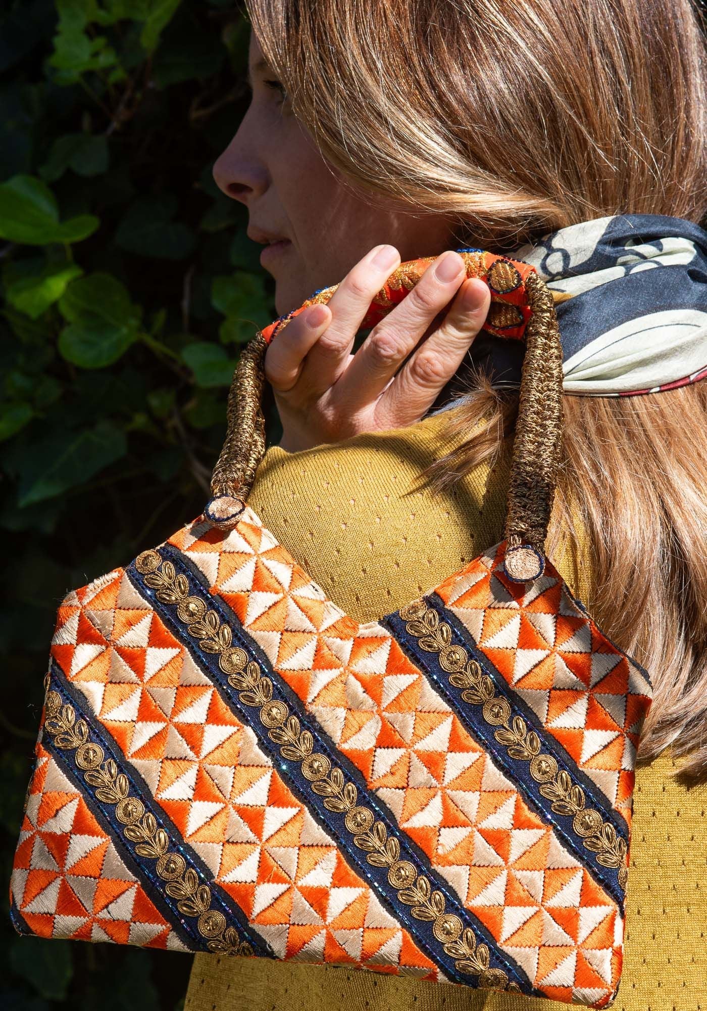 Purse Flowers Lace Orange - Traces of Me