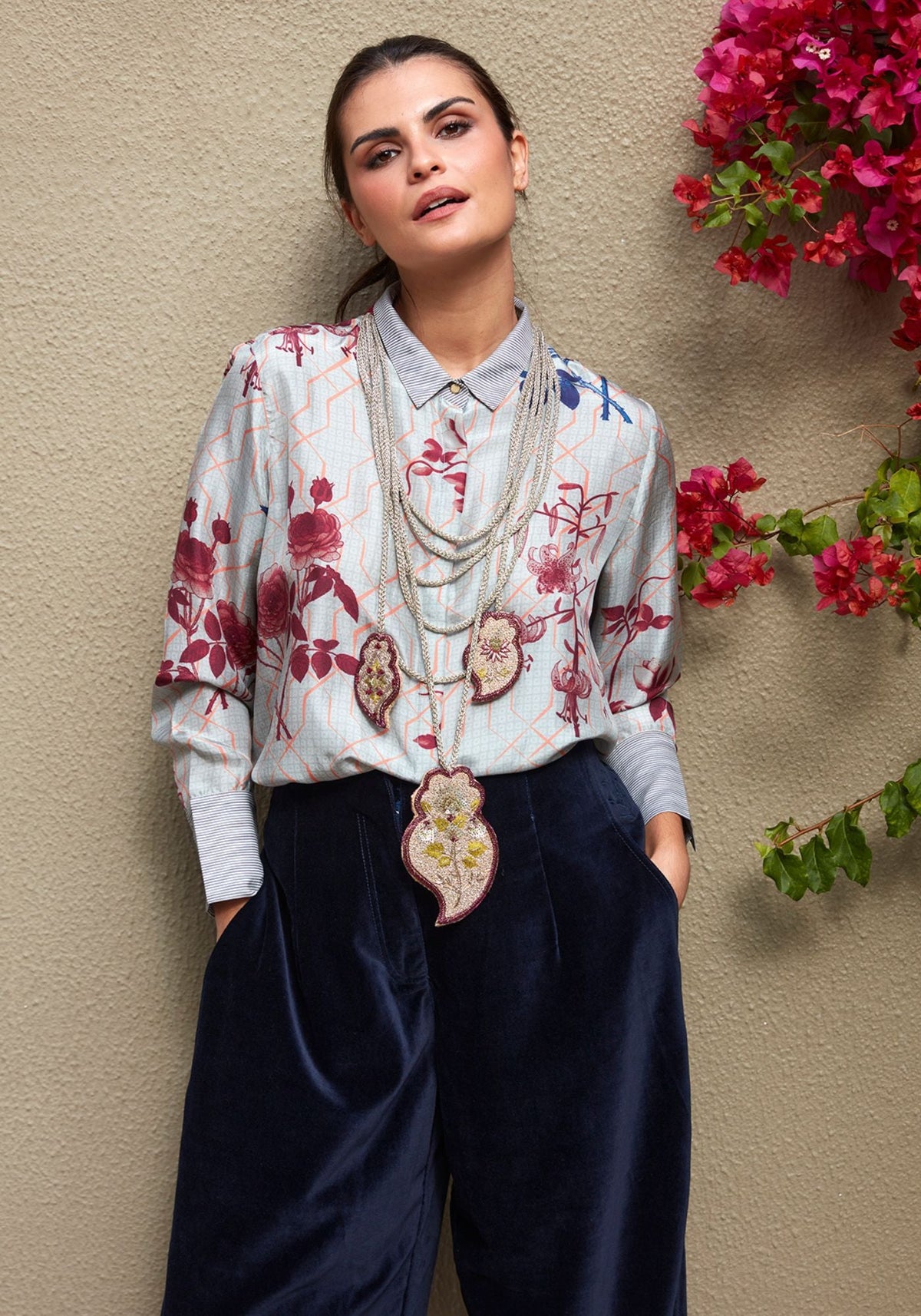Camisa Simple Taj Flowers Multicolour - Traces of Me