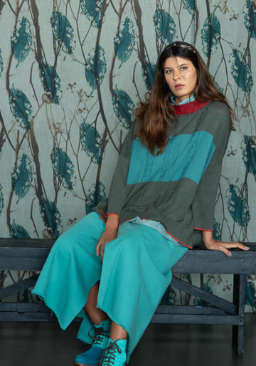 Falda Overlap Twill - Traces of Me