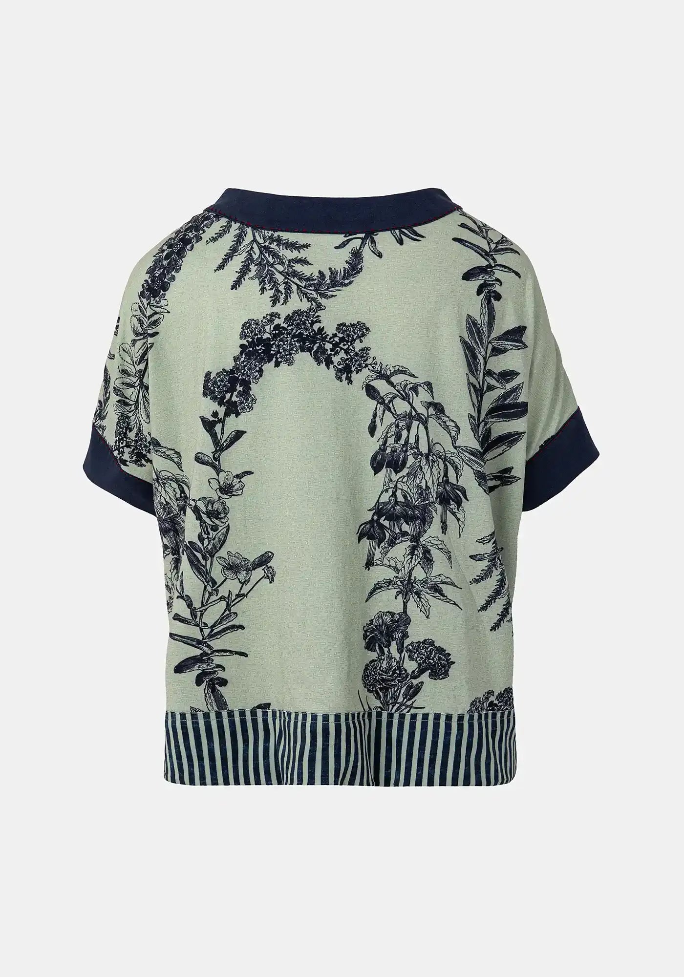 Top Deomali Flowers Crown - Traces of Me