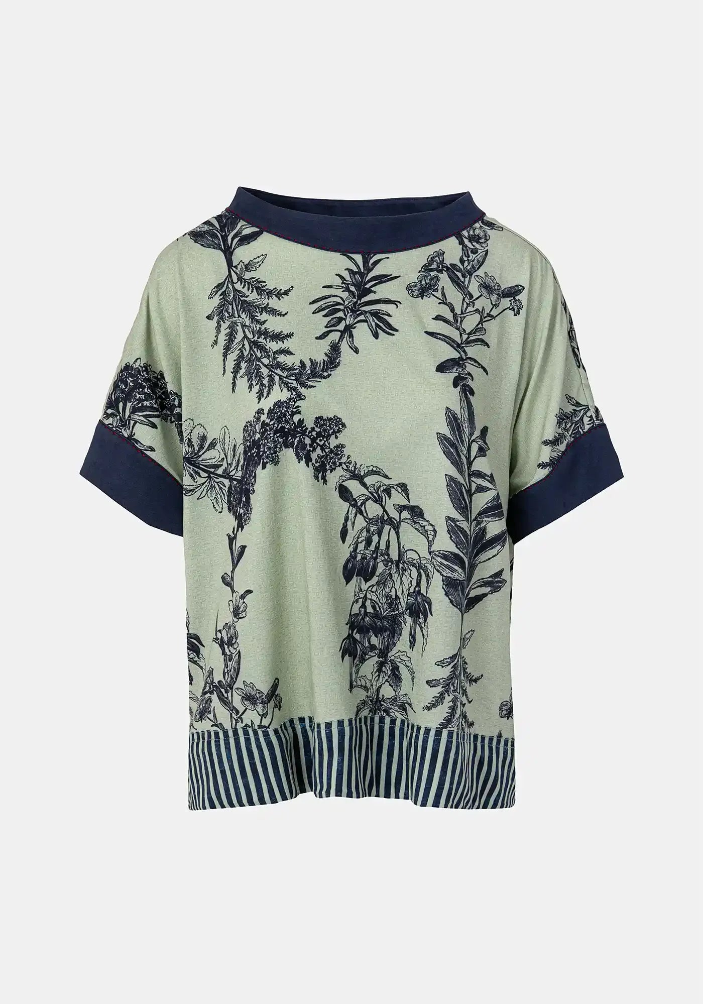 Top Deomali Flowers Crown - Traces of Me