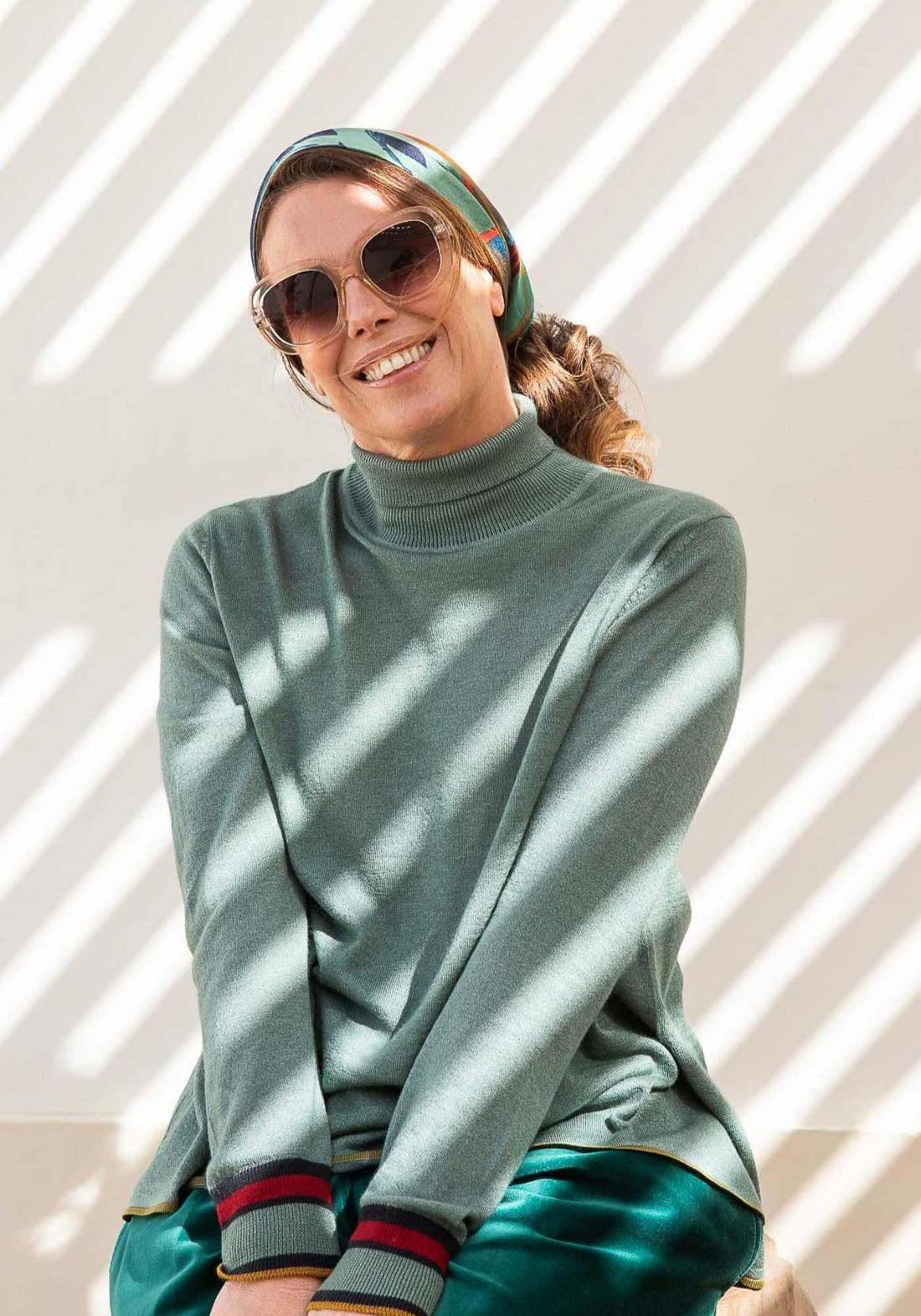 Top Key Turtle Neck Malachite Green - Traces of Me