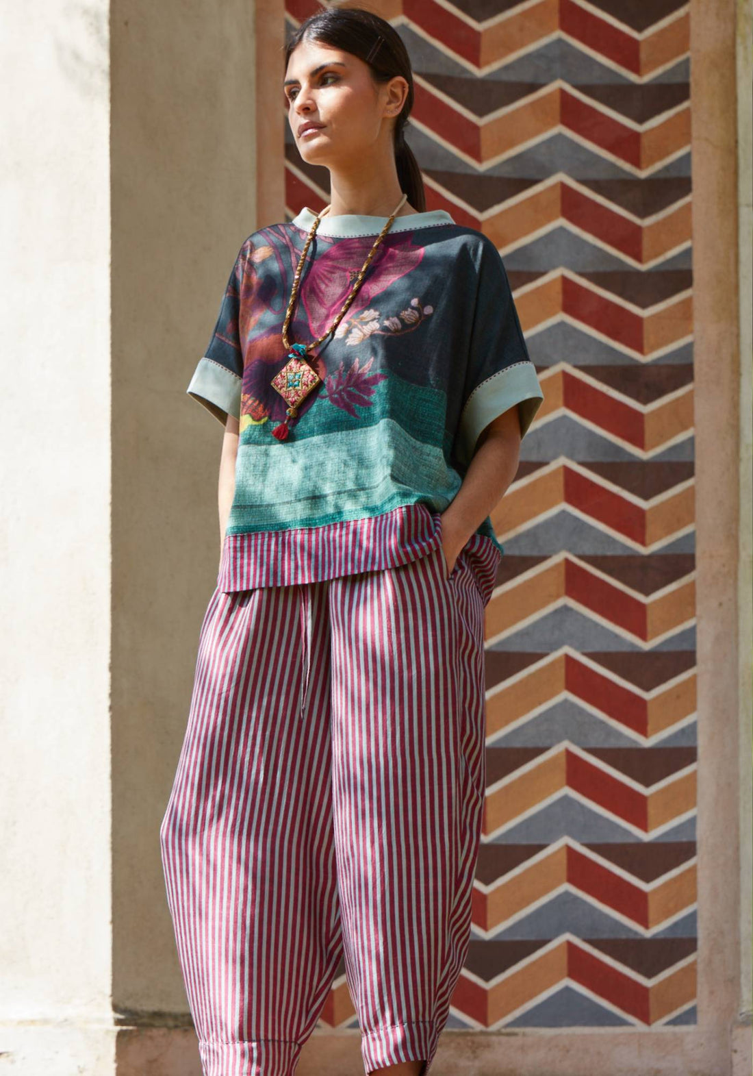 Trousers Oriental Stripes TM Rouge - Traces of Me